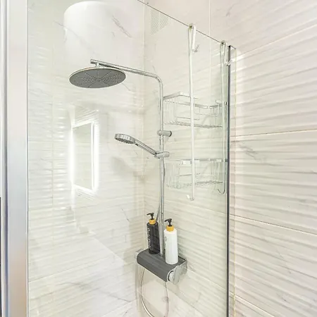 Charming Coast Paraiso Apartment